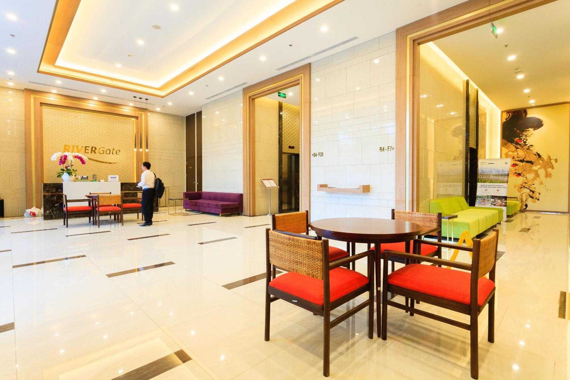 Yo'S Homes Rivergate Apartment Infinity Pool Near District 1 Ho Chi Minh City Bagian luar foto