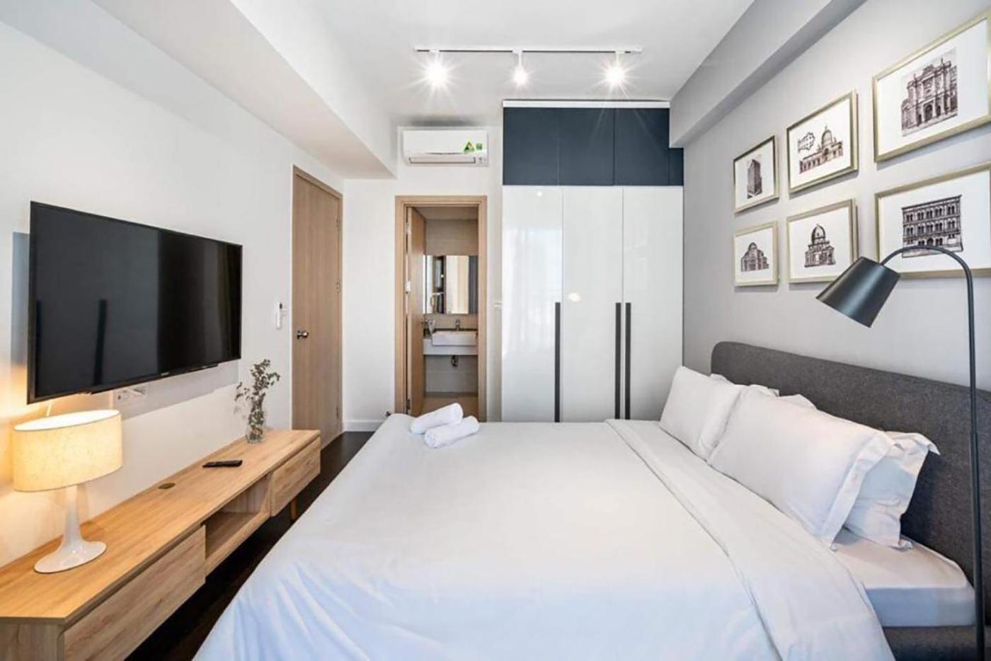 Yo'S Homes Rivergate Apartment Infinity Pool Near District 1 Ho Chi Minh City Bagian luar foto